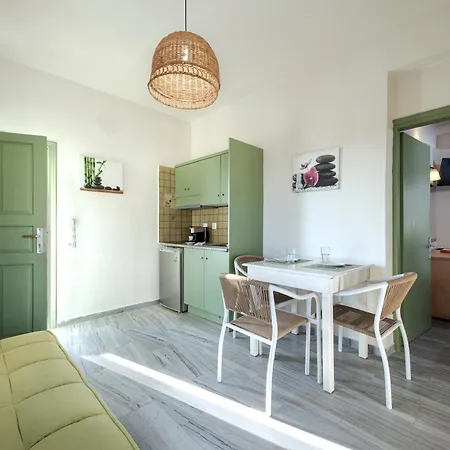 Apartmanhotel Ambeli 3*